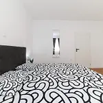 Three-bedroom Dina